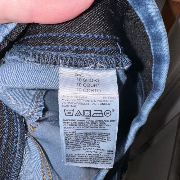 Old Navy Rockstar Jeggings - Picture 5 of 5